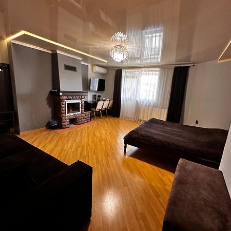 Like Hotel Kolomyja Esterno foto
