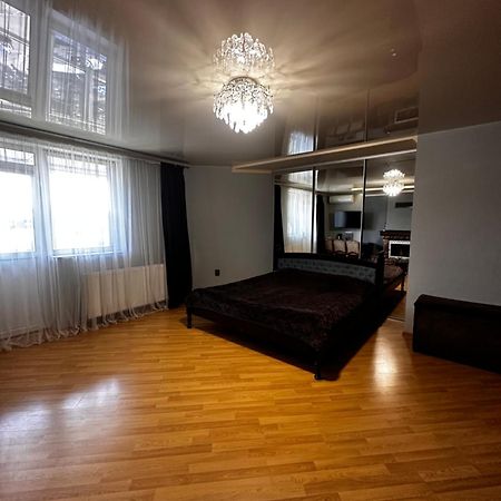Like Hotel Kolomyja Esterno foto